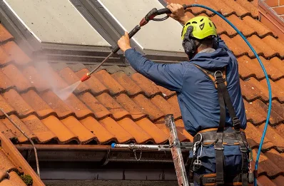 Démoussage et hydrofuge de toiture à Averdoingt